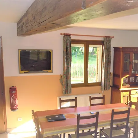 Nyaraló Equinoxes 4 *